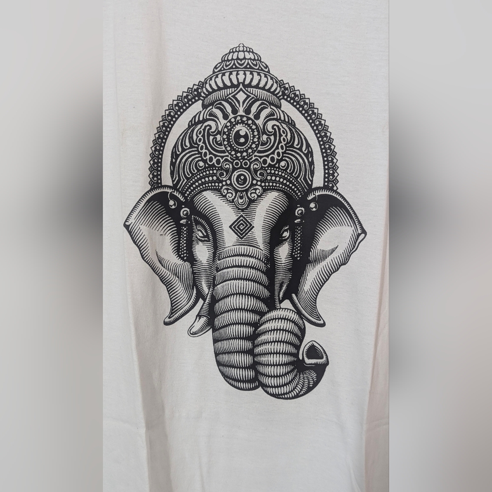 Unisex Size 42 White 100%Cotton Top Lord Ganesh Print  T-shirt New without Tags - Picture 6 of 6
